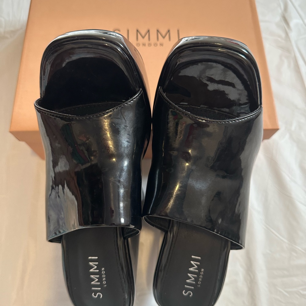 Swimmi Rolo wedge Heels - Picture 2 of 11